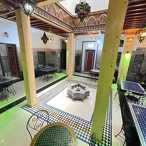 la-casa-espanola.hotelfesmorocco.com/
